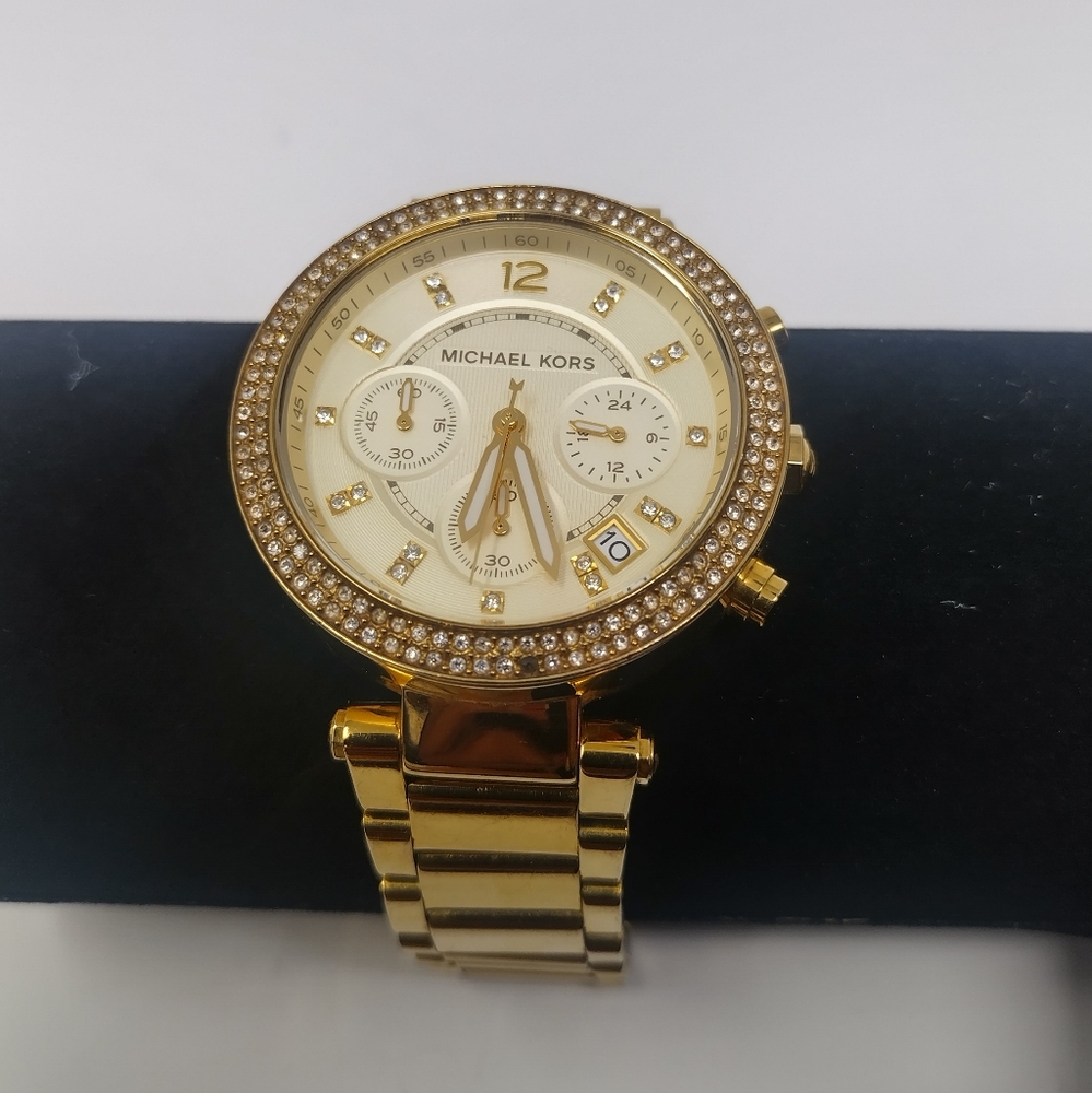 Michael Kors Parker Gold Watch - Picture 3 of 8